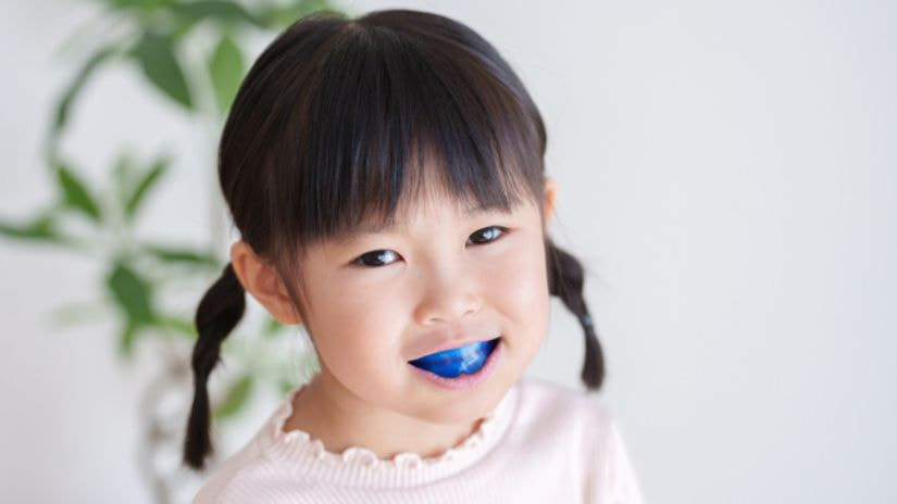 マイオブレースつけてる子
